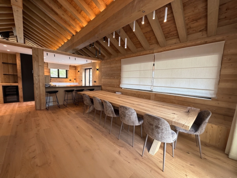 SALLE A MANGER - CHALET ALKIMIA - VALLOIRE LE CRET DU SERROZ - VALLOIRE RESERVATIONS