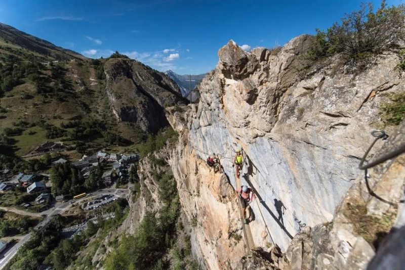 activités escalade et séjour sensation à Valloire