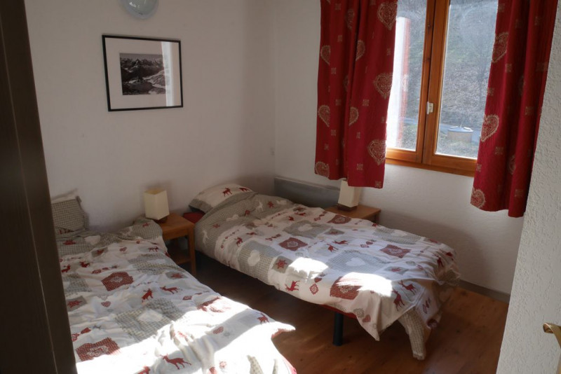 BEDROOM  - HAMEAU DE VALLOIRE APPARTEMENT 205 - VALLOIRE LES CHOSEAUX 