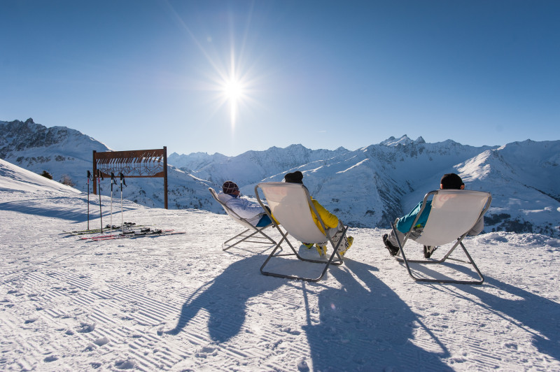 Forfait Ski en Bande en Janvier, Mars et Avril - Valloire Réservations - © A. PERNET Forfait Ski en Bande en Janvier, Mars et Avril - Valloire Réservations