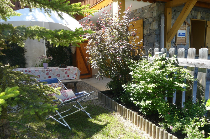 JARDIN - CASAREVA - VALLOIRE LE SERROZ - VALLOIRE RESERVATIONS