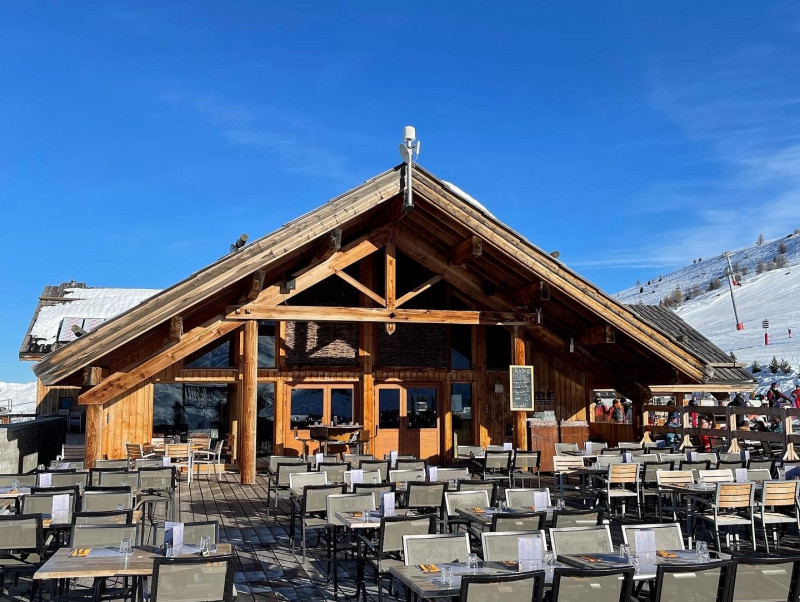 Restaurant l'Alp de Zelie at a preferential rate with an accomodation - Valloire Reservations Restaurant l'Alp de Zelie at a preferential rate with an accomodation - Valloire Reservations