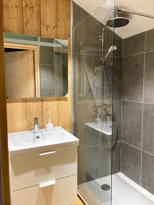 Shower room - Chalet de la Marmotte - Valloire - Les Plans Shower room - Chalet de la Marmotte - Valloire - Les Plans