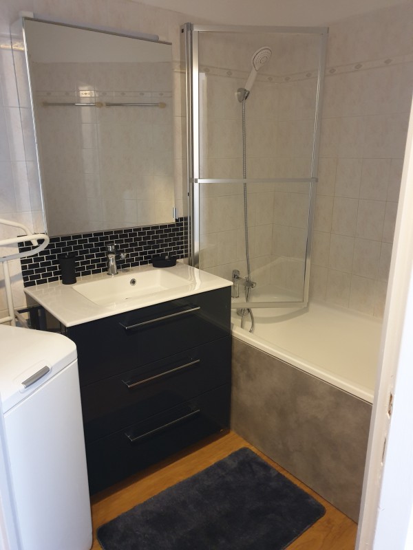 BATHROOM ARVETTE 9 LE PONTET VALLOIRE RESERVATIONS BATHROOM ARVETTE 9 LE PONTET VALLOIRE RESERVATIONS