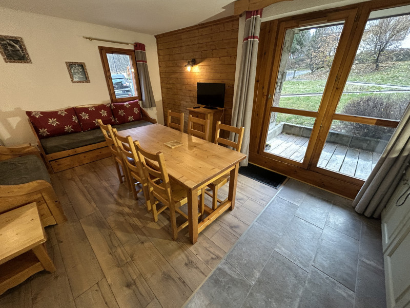 Salon - Chalets du Galibier I - F02