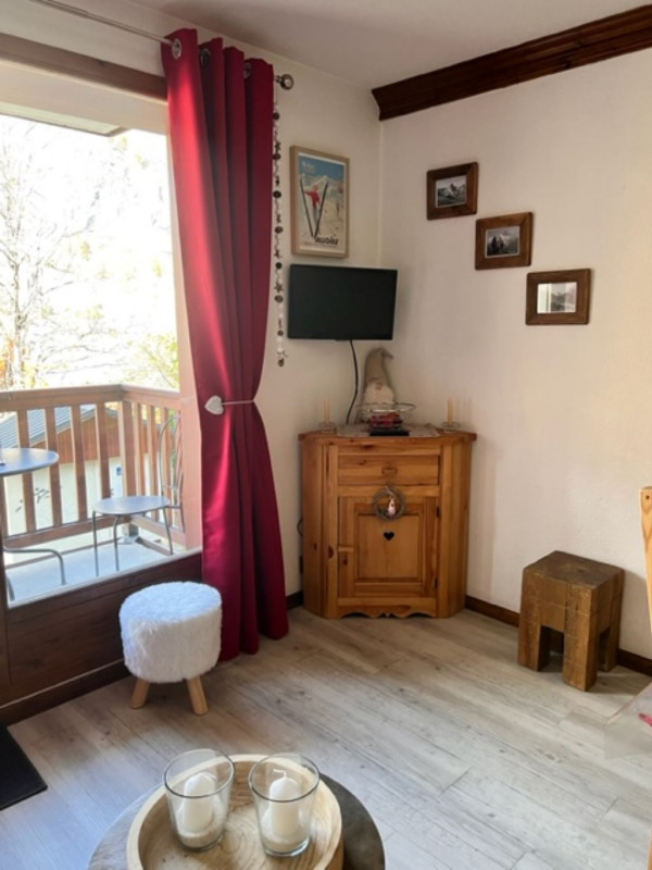 LOUNGE AREA - RESIDENCE LES VALMONTS - APPARTEMENT DAPHNEE 23 - VALLOIRE LES CHARBONNIERES - VALLOIRE RESERVATIONS LOUNGE AREA - RESIDENCE LES VALMONTS - APPARTEMENT DAPHNEE 23 - VALLOIRE LES CHARBONNIERES - VALLOIRE RESERVATIONS