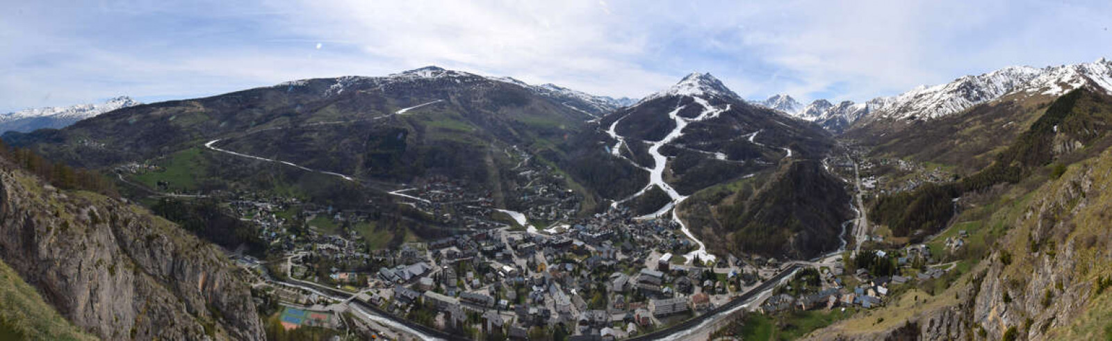 Webcam Valloire, village (depuis Poingt Ravier)