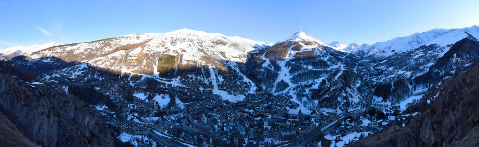 Webcam Valloire, village (depuis Poingt Ravier)